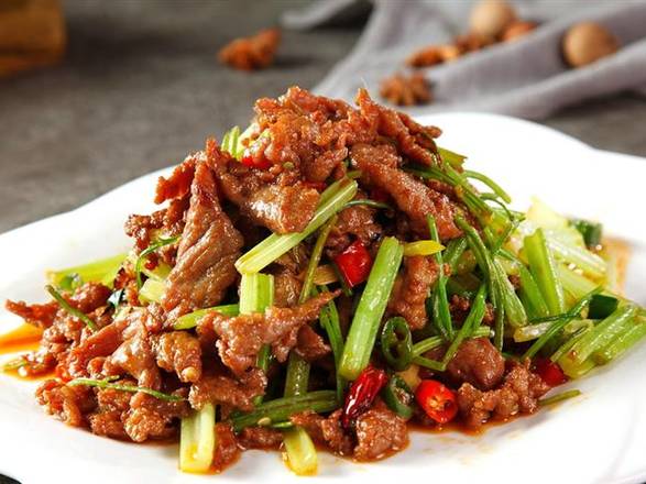 Stir fried spicy beef奇香炒牛肉